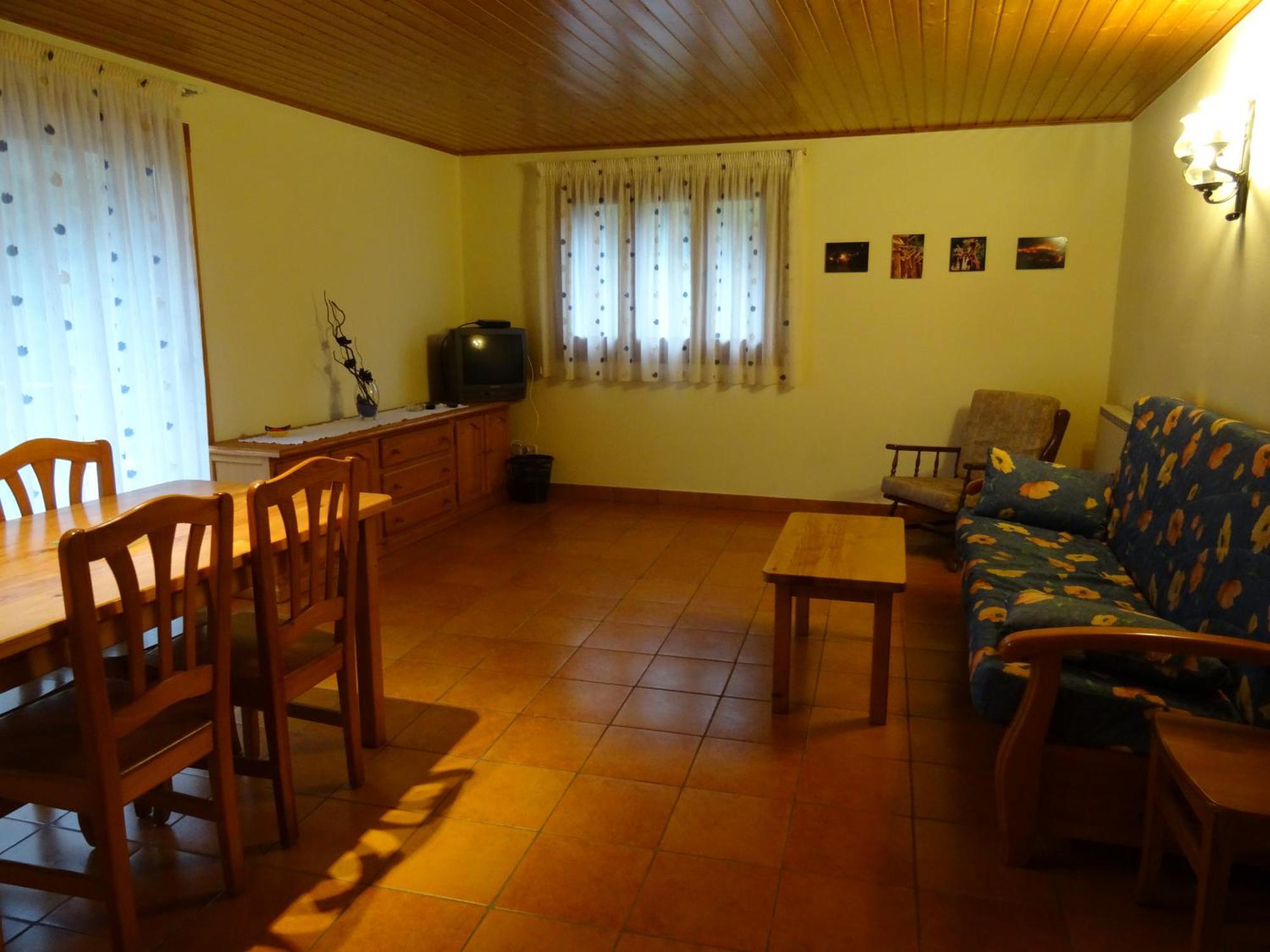 Apartaments La Canal Alins Екстериор снимка